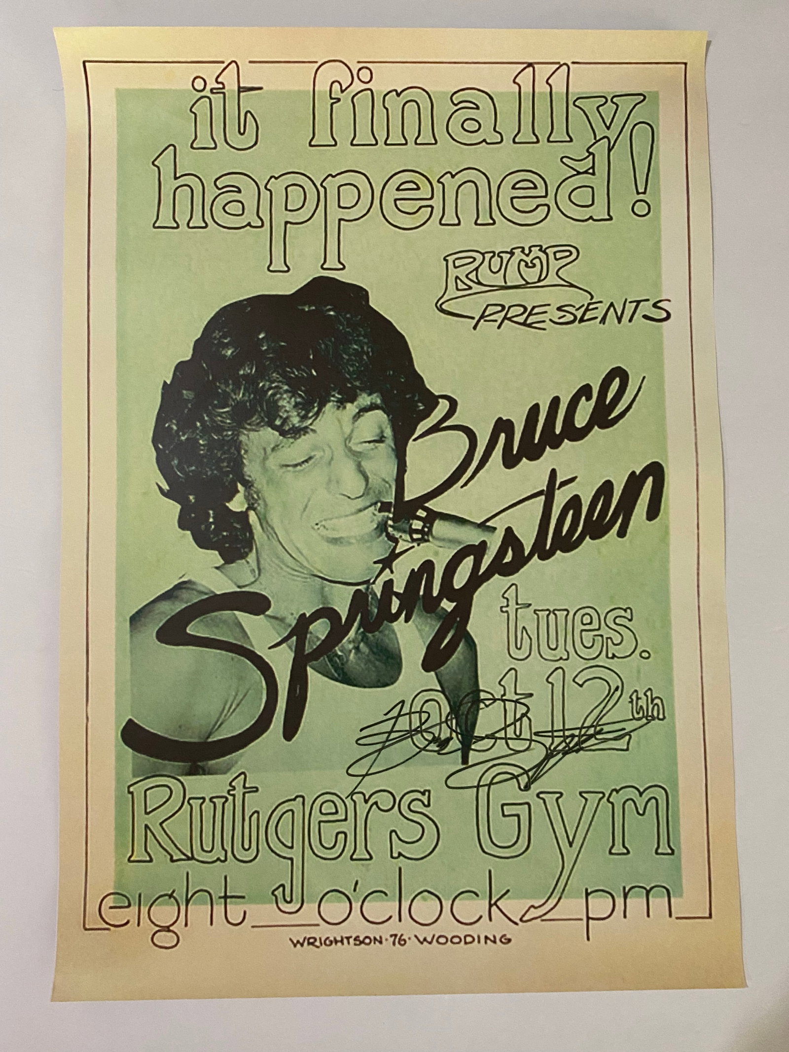 Bruce Springsteen Autographed Concert Poster: 2nd printing . Measures 16.75x11.35