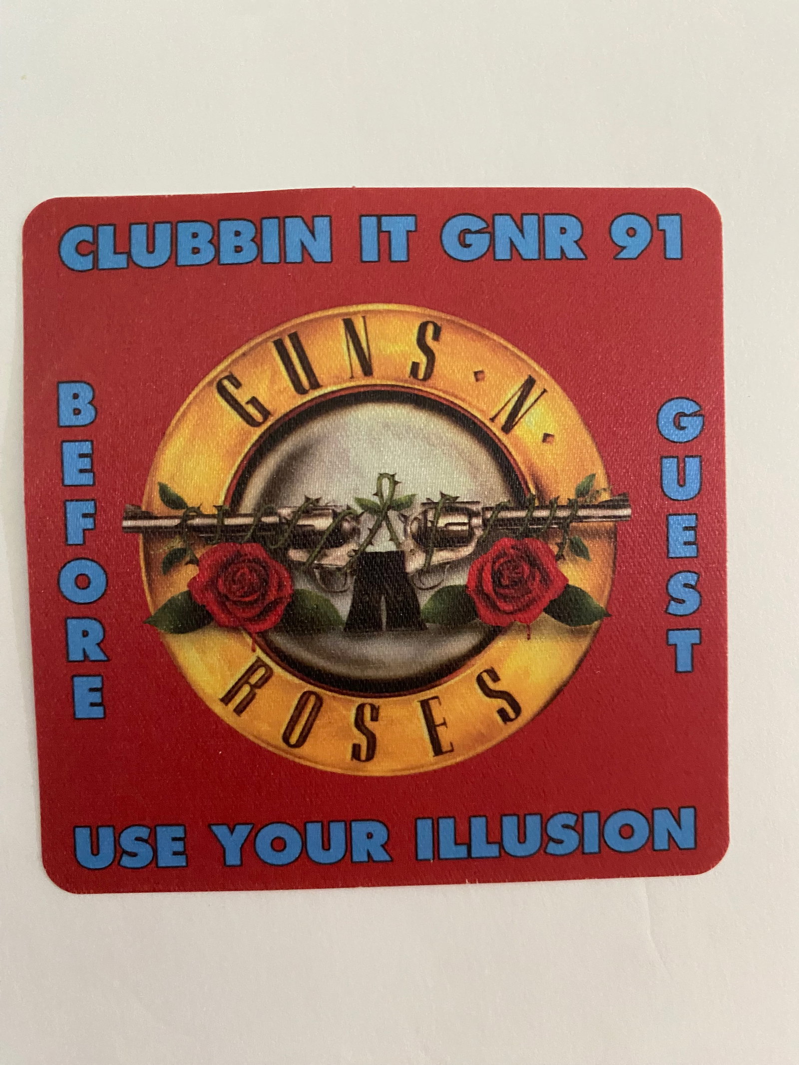 Guns N' Roses 1991 Concert Backstage Pass: See pics