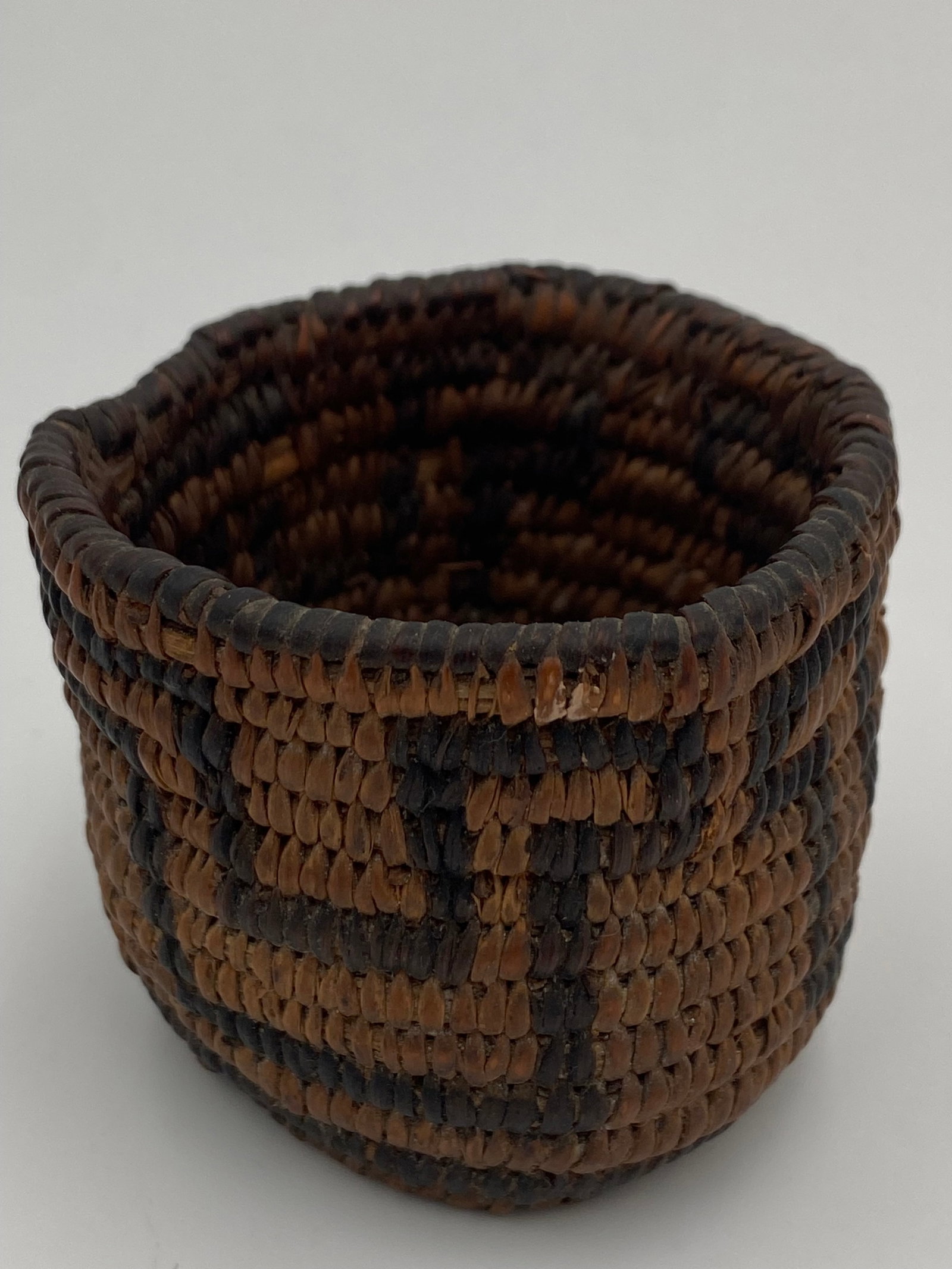 Native American Pima Indian Woven Basket (1 of 4)