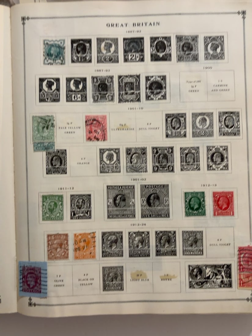 Great Britain Edward VII & George V Stamp Collection: Collection of British postage stamps dating from the late Victorian and Edward VII periods through the reign of George V. Includes several denominations and designs in predominantly used condition. Pr