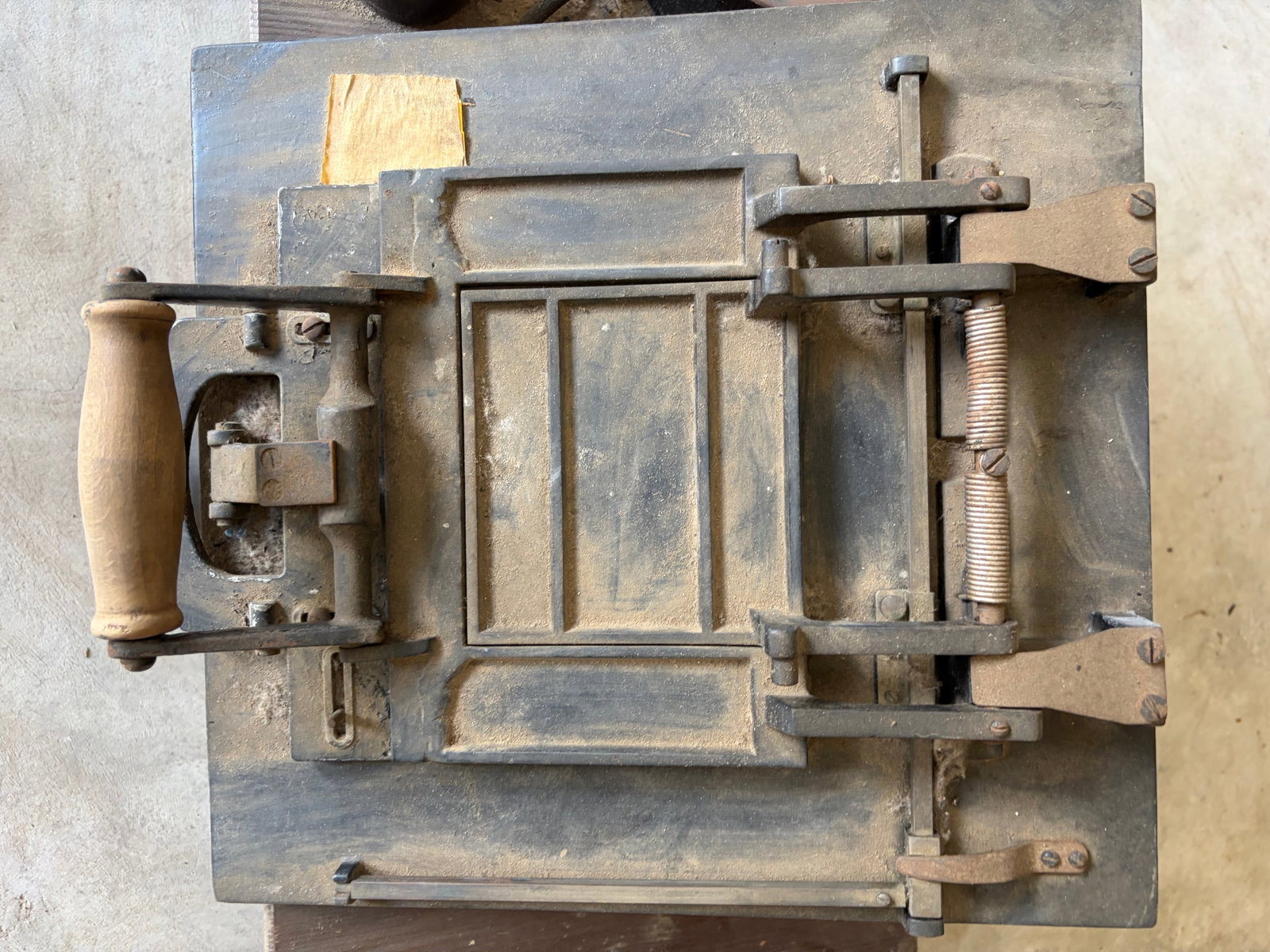 Antique Electric Printing Press or Addressing Machine (1 of 7)