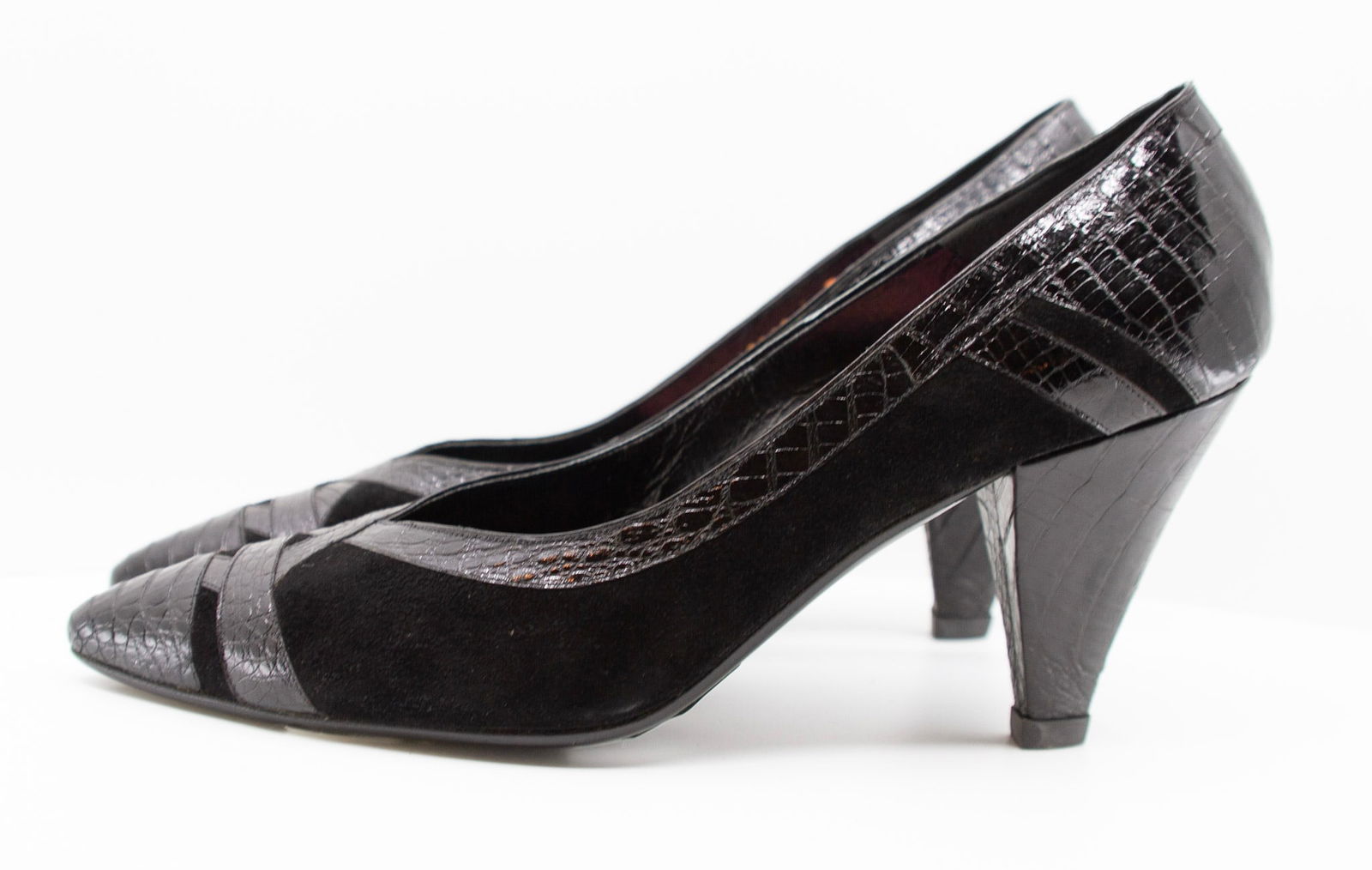 Susan Bennis/Warren Edwards, Black, Leather and Suede Pumps: Susan Bennis/Warren Edwards, Black, Leather and Suede PumpsSusan Bennis/Warren Edwards shoes attracted everyone from Bruce Springsteen to Jacqueline Kennedy Onassis and shown at the Philadelphia Museu