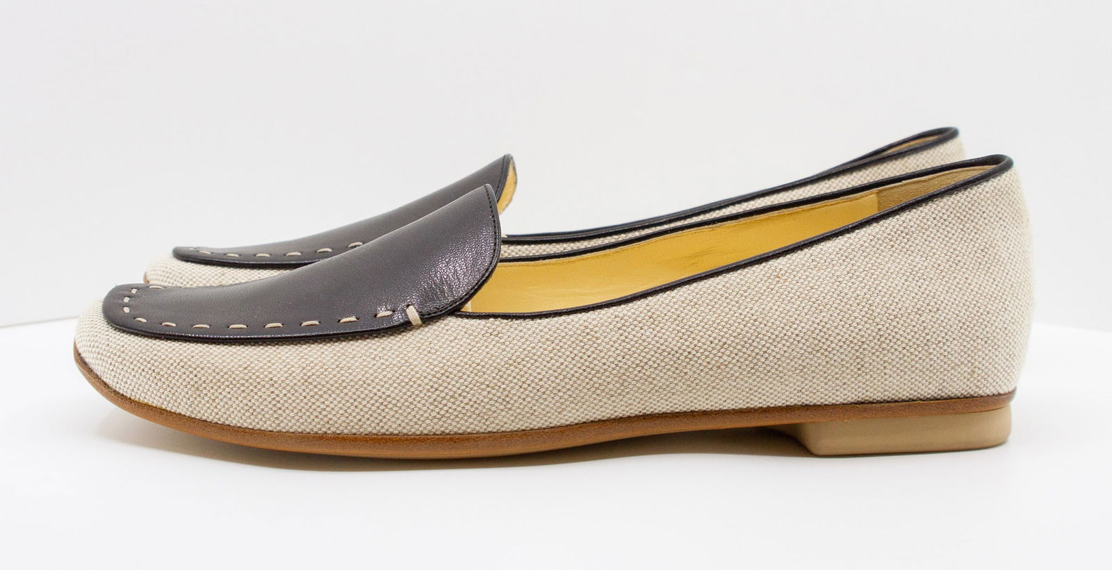 PRADA Canvas and Leather Bicolor Loafers: PRADA Canvas and Leather Bicolor LoafersEU 40 / US 9 NO RESERVE