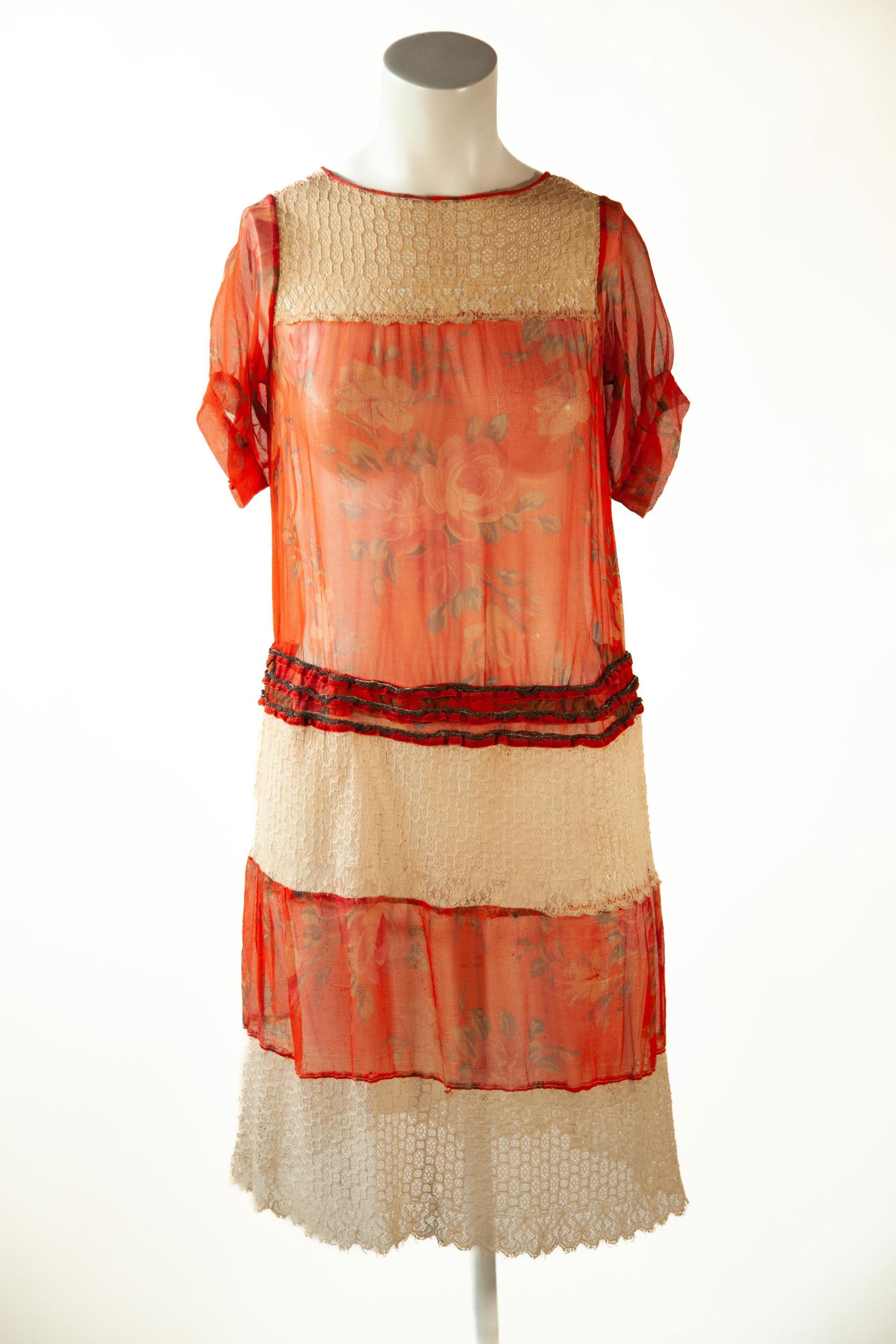 Very Vintage 1920s 100% silk chiffon dress B 36", W 34", L 36" (1 of 6)