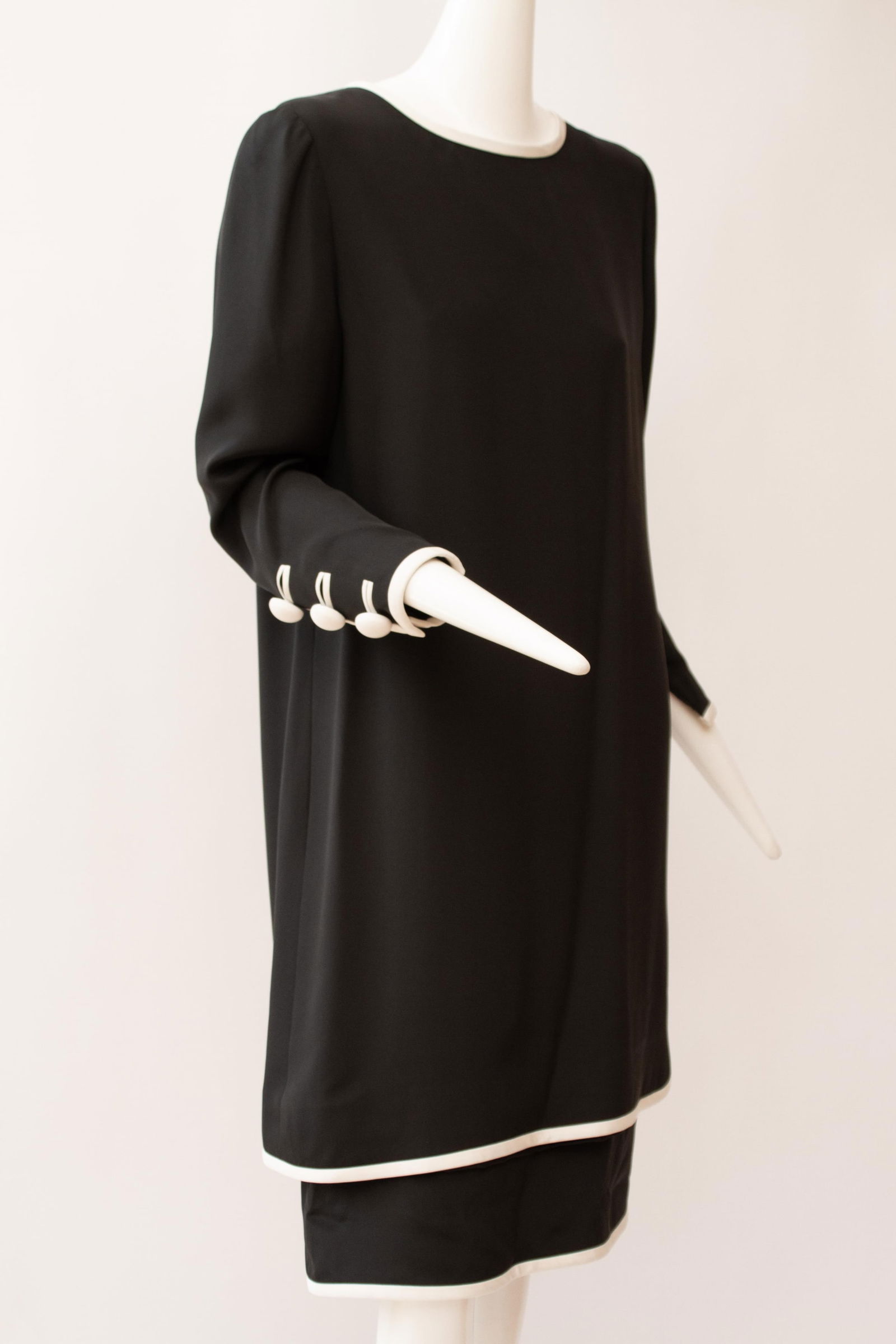 STANLEY PLATOS MARTIN ROSS vintage designer two-layer silk black and white dress with oversize (1 of 10)