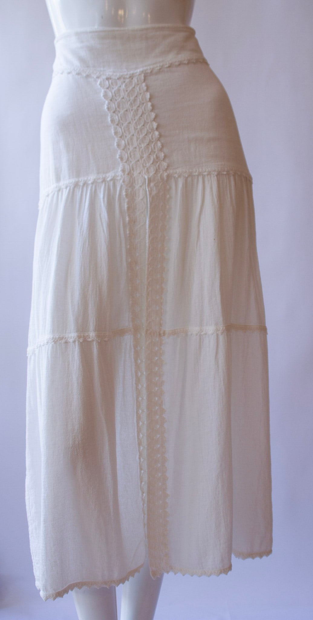 Made in Peru, 100% Cotton, Skirt and Shirt Set: Made in Italy.measurements: back length:28" sleeve:22" bottom:15"