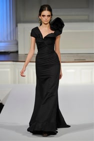 OSCAR DE LA RENTA Vintage Designer Couture Pre-Fall 2010 taffeta draped gown with bow detail at