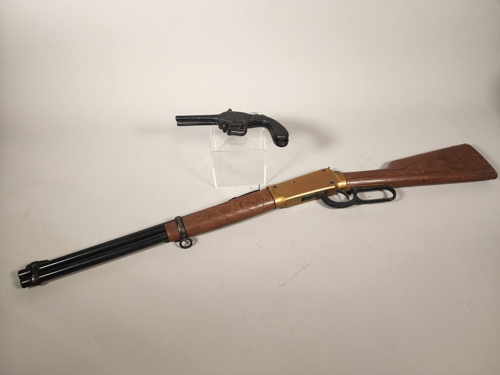Daisy Gun, The High Chaparral Carbine, and Revolver Boot Jack: Boot Jack L 9 Inches