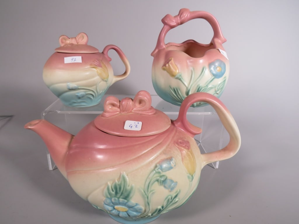 Hull "Bow Knot" Teapot and More, "Pinecone," R (1 of 10)