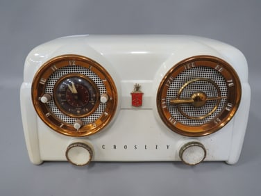 Crosley Bake-Lite Clock Radio