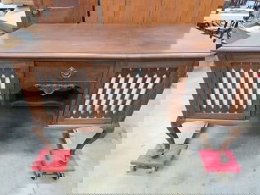 Very Rare victrola Desk