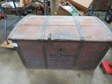 1820's European Immigrant's Chest