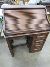 Ladies Oak S-Roll Top Desk