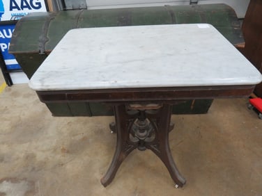 Victorian Walnut Parlor Table
