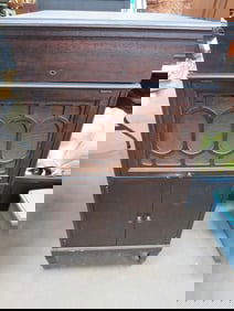 Early 1900's Cheney Victrola