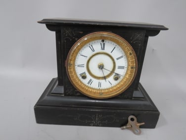 Wooden Mantle Clock