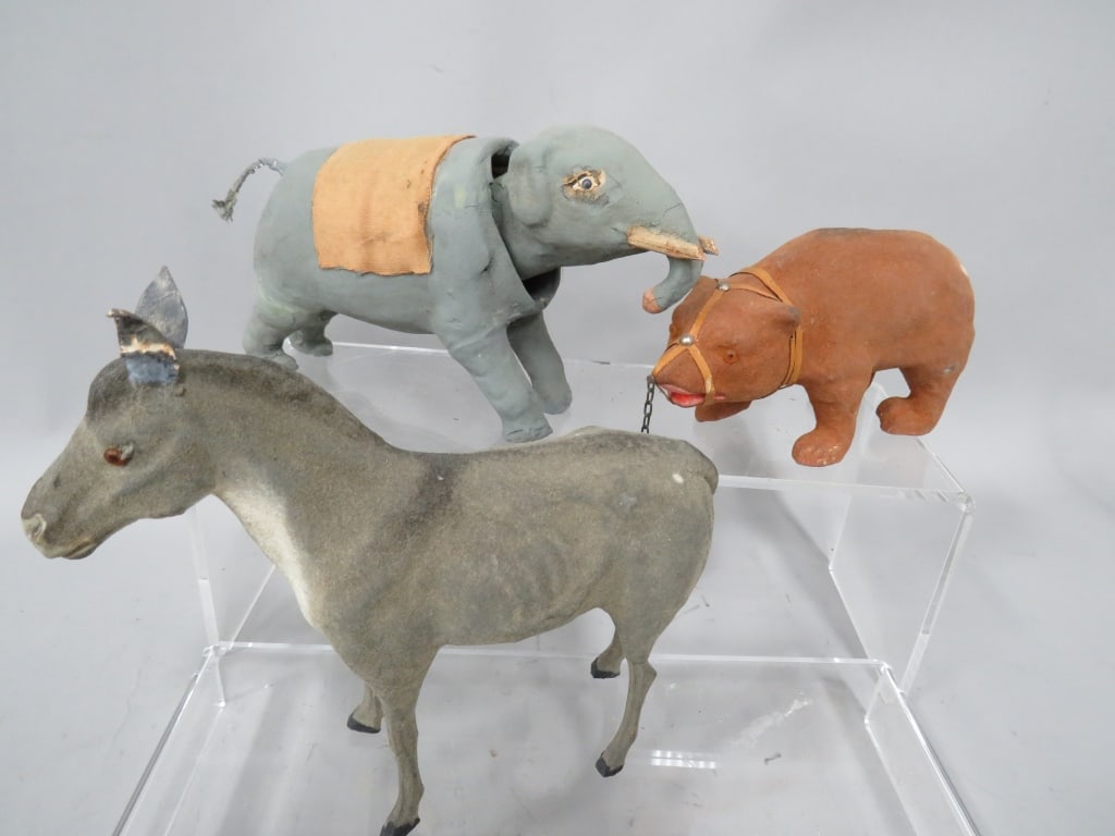 (3) Composition Animals (1 Nodder) (1 of 13)