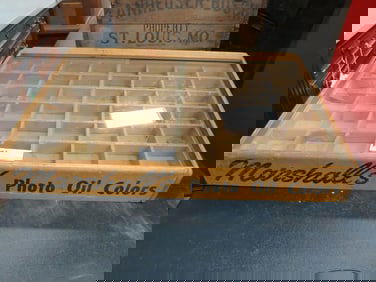 Marshall Photo Oils Display Case