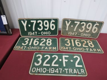 1947 Pair Auto/Truck/Trailer Plates