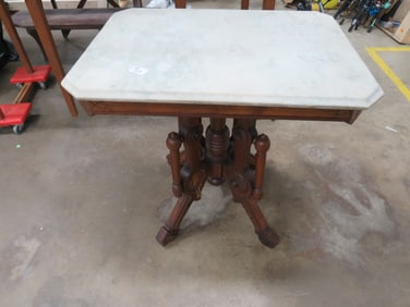 Walnut Victorian Parlor Table