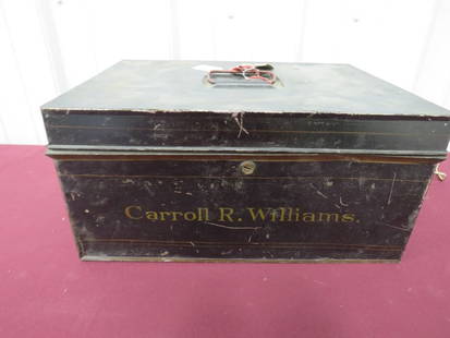 Tole Painted Metal Box: A great piece to add to any collection