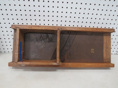 Wood Primitive Kraut Cutter