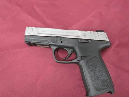 Smith & Wesson SD9 9mm Pistol: Serial Number: FYR7336