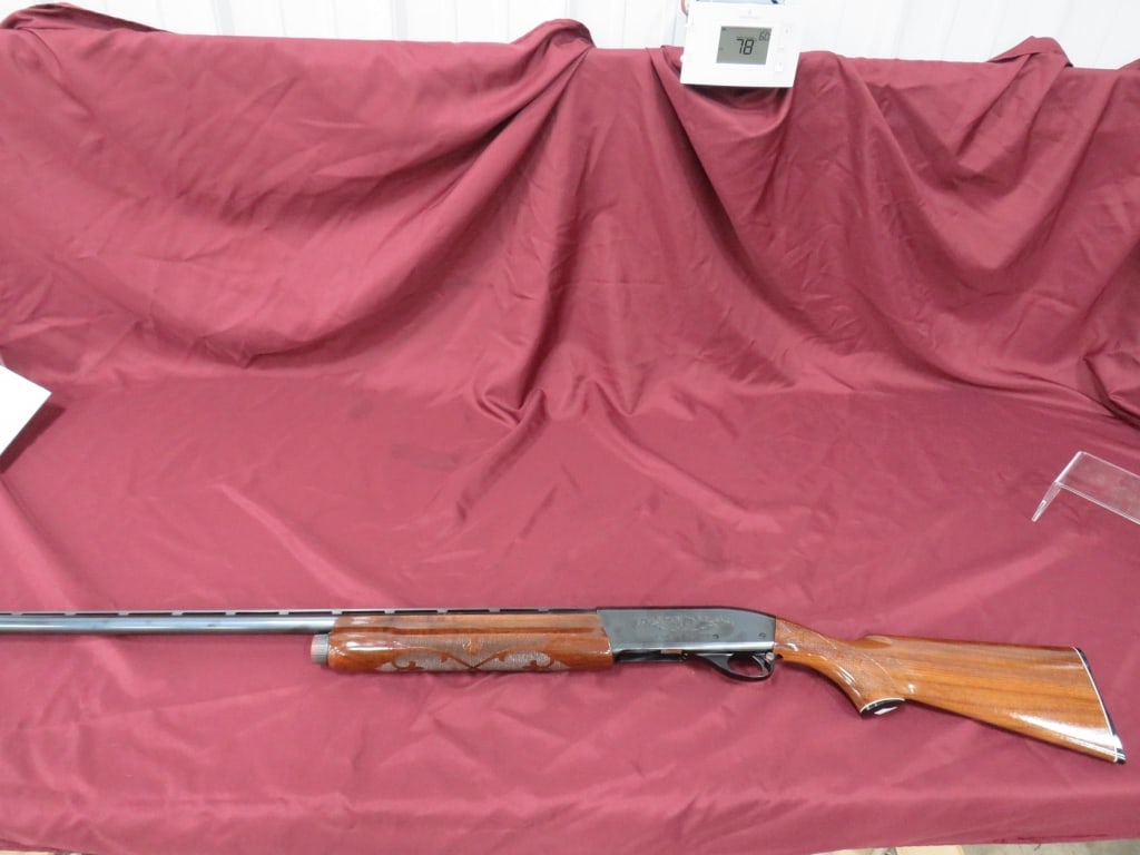 Remington Model 1100 Semi-Auto 12 GA Shotgun: Serial Number: M833398V