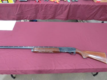 Remington 1100 12 GA Semi-Auto Shotgun