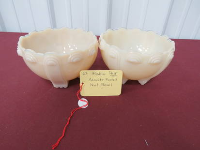 Aladdin Pair Alacite Footed Nut Bowl: A great addition to anyone's collection!