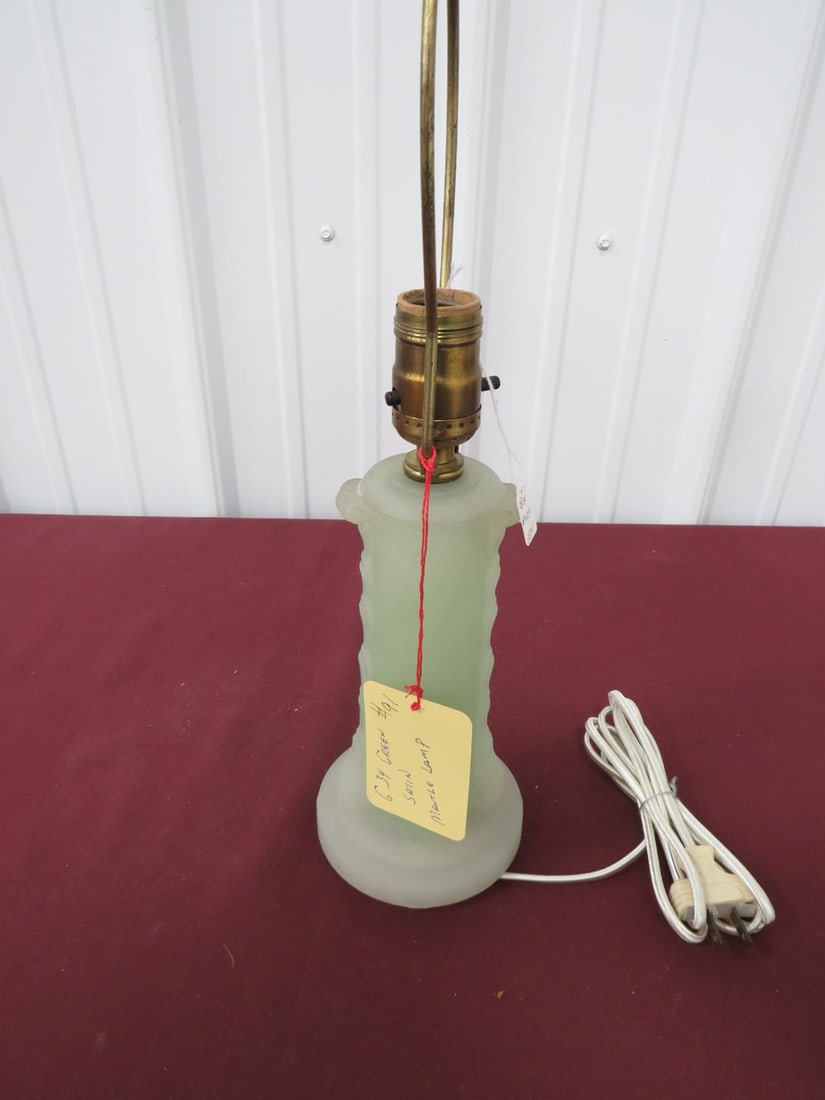 Aladdin G-34 Green Satin Mantle Lamp: 1935