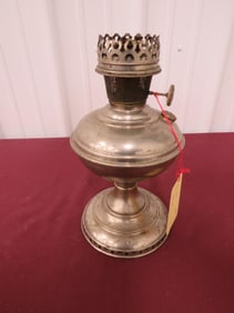 Aladdin Model 6 Kerosene Lamp