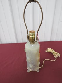 Aladdin Mantle Lamp Co. Chicago Opaque Base Rose P