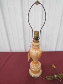 Aladdin Alacite Peach Lustreware Lamp