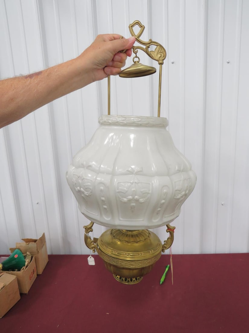 Aladdin Kerosene Hanging Lamp (1 of 6)