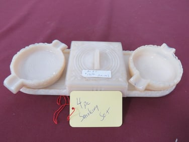 Aladdin (4 Pc) Dresser Set