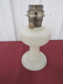 Aladdin White Oil Lamp B-110
