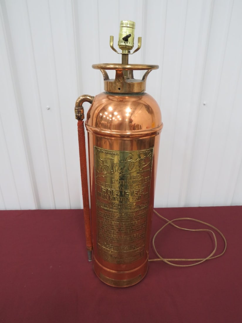 Cooper Fastfoam Fire Extinguisher Lamp (1 of 5)