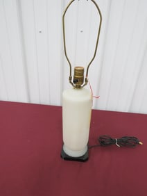 1937 Aladdin G-140 Table Lamp