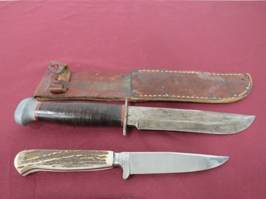 (2) Hunting Knives W/Sheaths