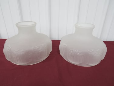 (2) Aladdin Glass Ribbon Shades