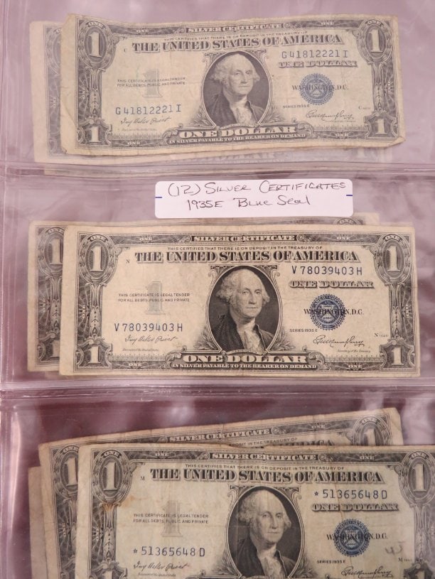 (12) Silver Certificates 1935E Blue Seal: A fantastic addition to anyone's collction.