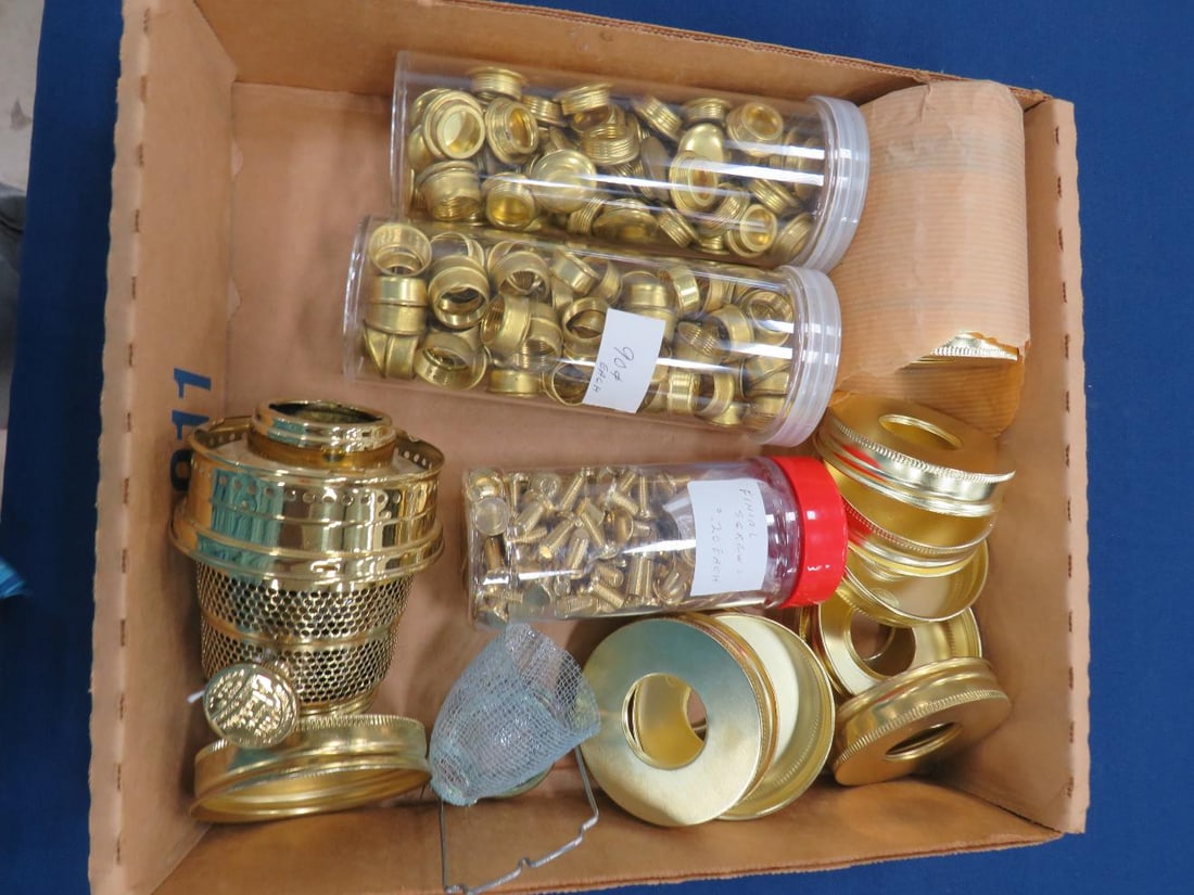 Box-New Aladdin Parts + Acces.: Aladdin Model 23 Burner, Finned Screws, Oil Caps