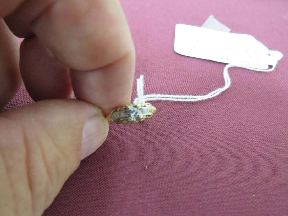 14K Diamond Ring: 1.9 Grams, Diamond Center Stone