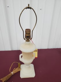 Aladdin Alacite Glass Lamp