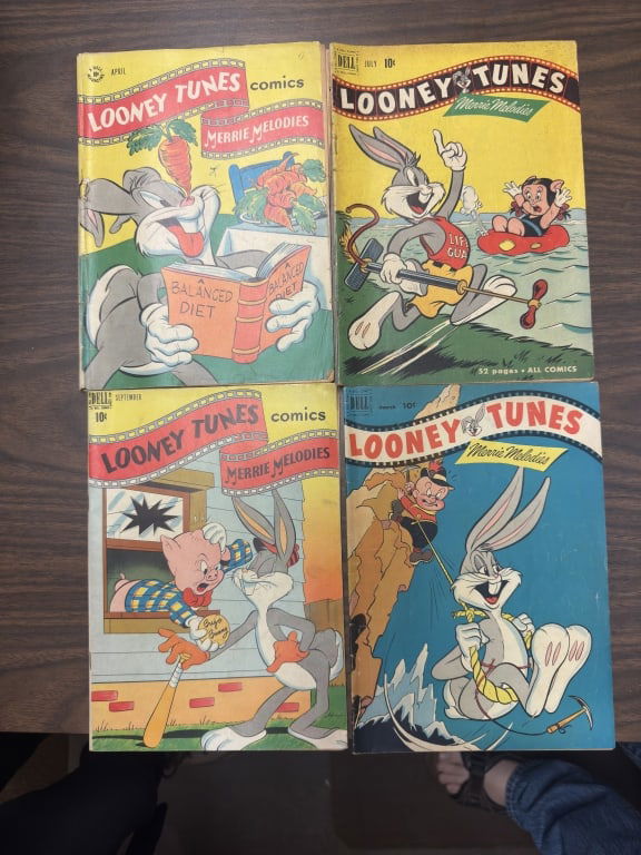 (4) Looney Tunes Merrie Melodies Comics