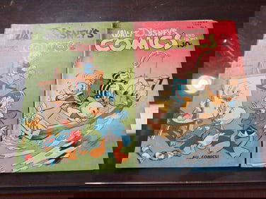 (2) Walt Disneys Comics and Stories