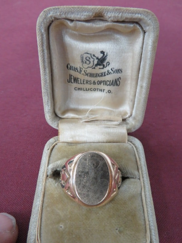 10kt Monogram Gold Ring (1 of 3)