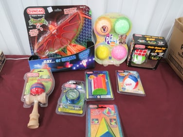 (8) NOS Duncan Toys & Games