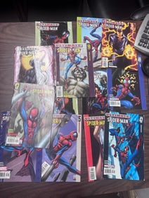 (13) Ultimate Spider-Man Comics